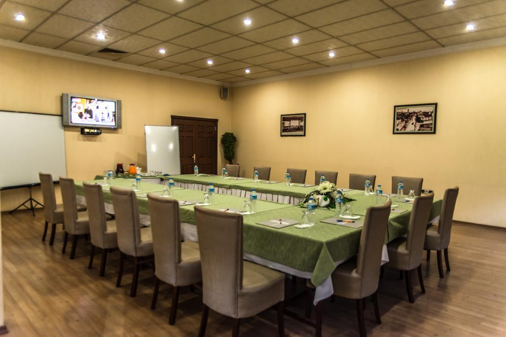 Kristal Otel Адана Экстерьер фото