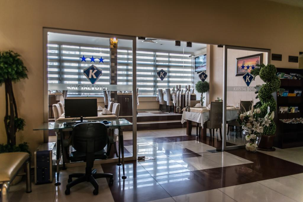 Kristal Otel Адана Экстерьер фото